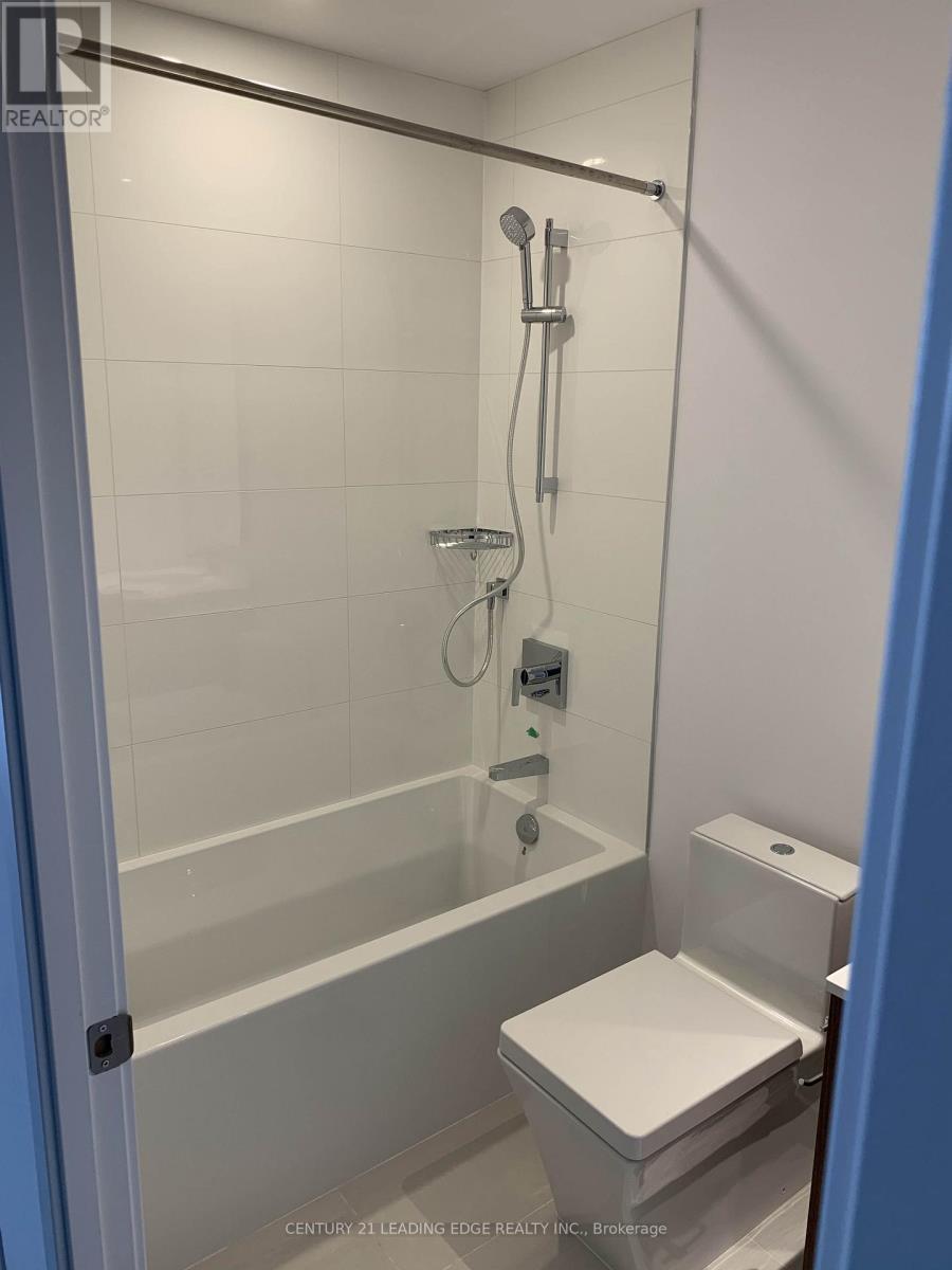 3301 - 488 University Avenue, Toronto, Ontario  M5G 0C1 - Photo 5 - C13712486