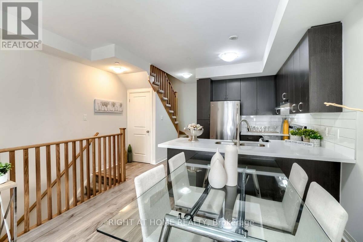 3 - 2285 Mcnab Lane, Mississauga, Ontario  L5J 0B3 - Photo 10 - W13712490