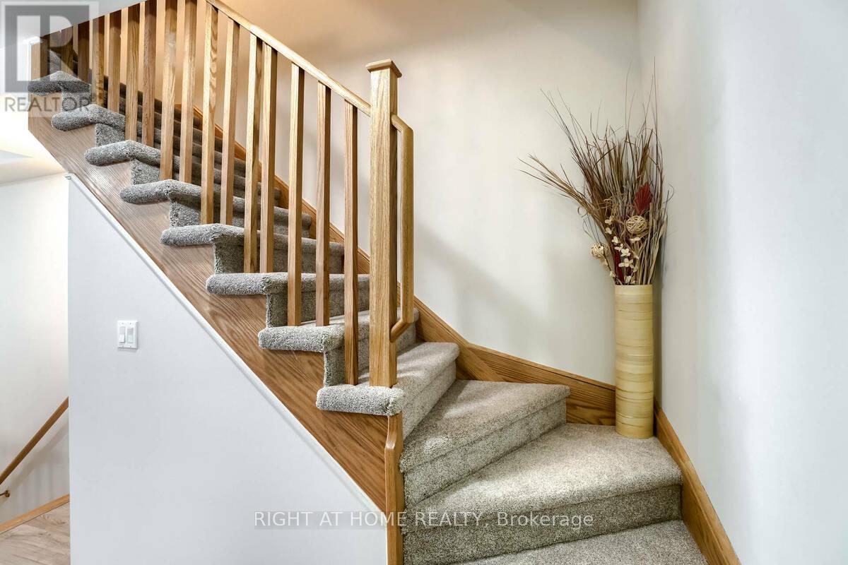 3 - 2285 Mcnab Lane, Mississauga, Ontario  L5J 0B3 - Photo 16 - W13712490