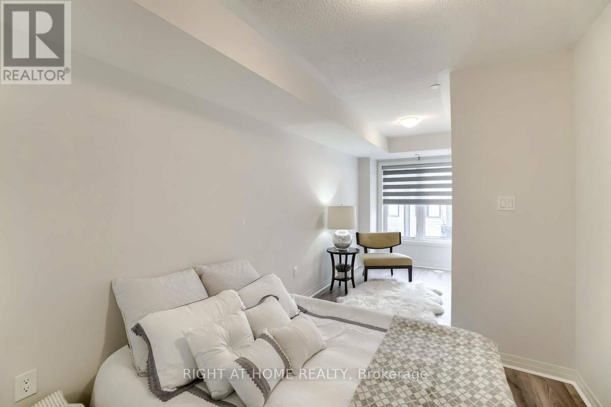 3 - 2285 Mcnab Lane, Mississauga, Ontario  L5J 0B3 - Photo 20 - W13712490
