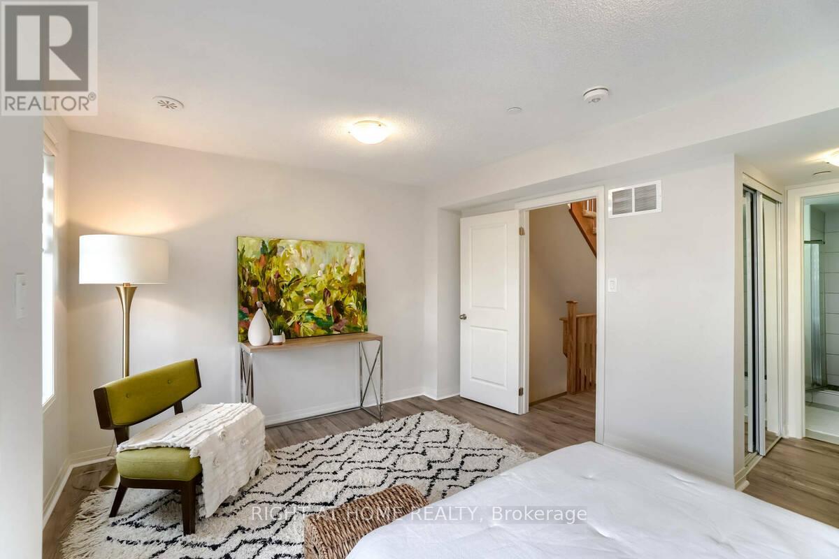 3 - 2285 Mcnab Lane, Mississauga, Ontario  L5J 0B3 - Photo 27 - W13712490