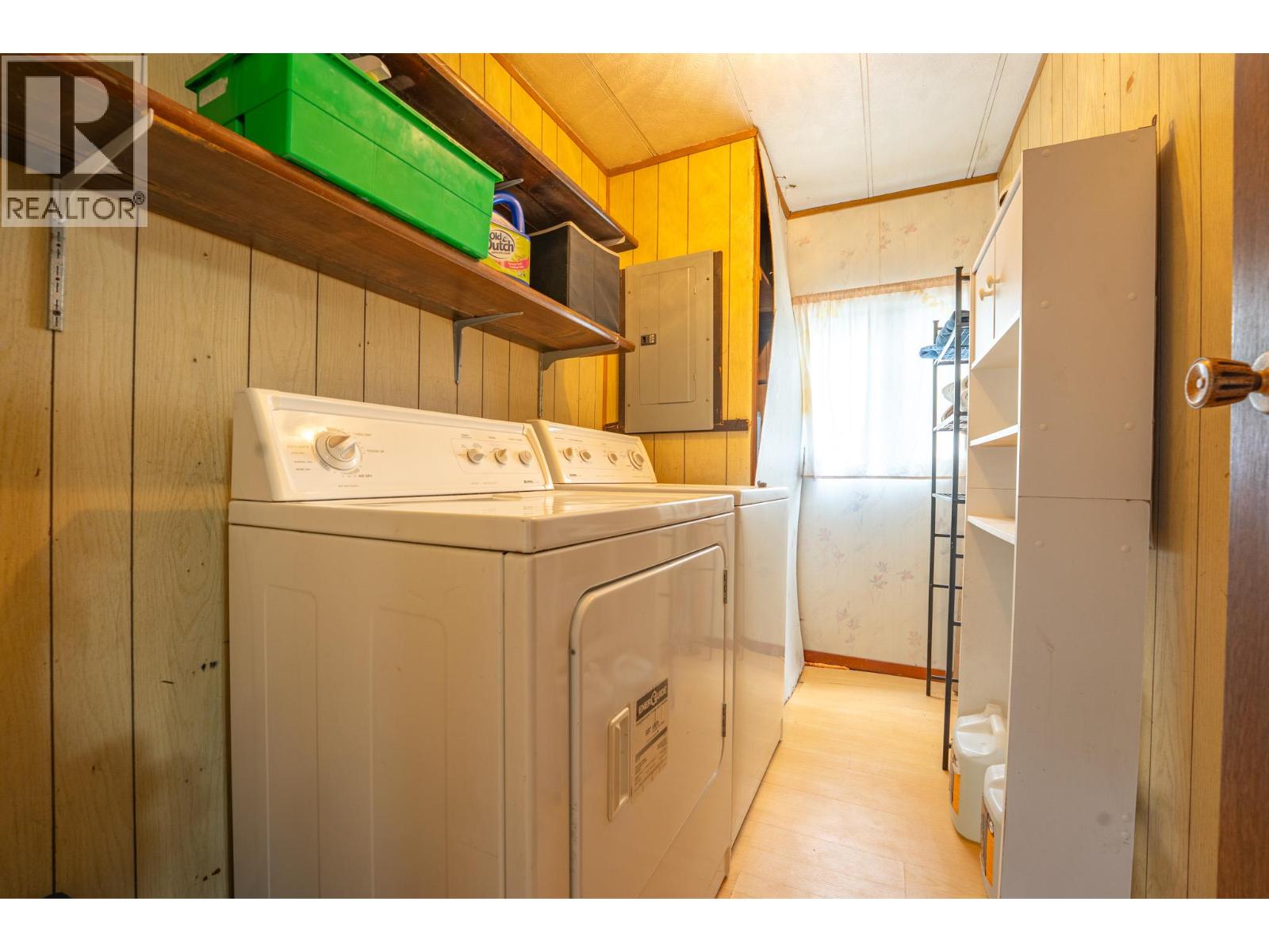 4956 Burns Avenue, Canal Flats, British Columbia V0B 1B0 - Photo 17 - 10397665