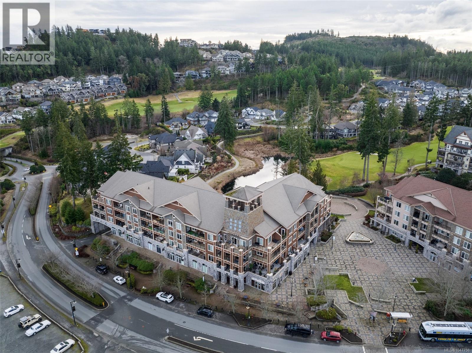 211 1325 Bear Mountain Pkwy, Langford, British Columbia  V9B 6T8 - Photo 2 - 1047758