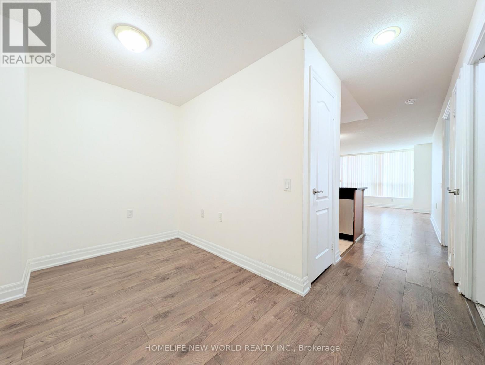 1705 - 21 Hillcrest Avenue, Toronto, Ontario  M2N 3N4 - Photo 2 - C13712518