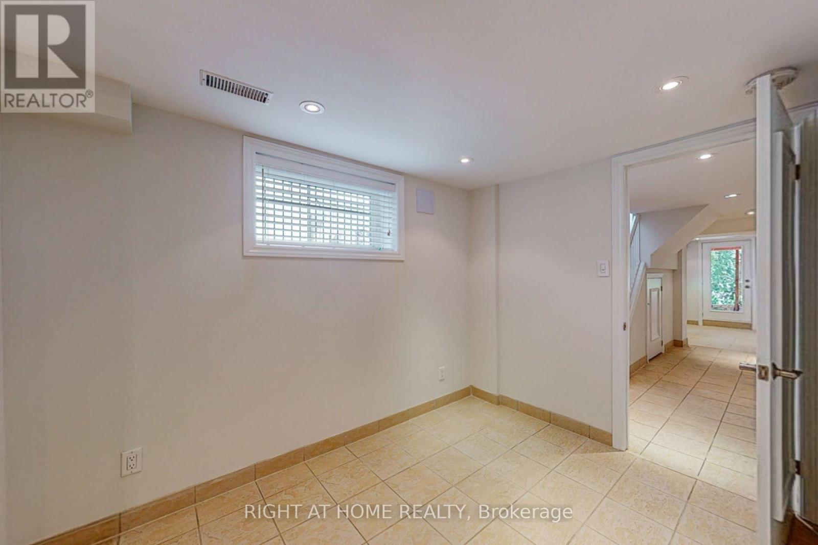 183 Cameron Avenue, Toronto, Ontario  M2N 1E6 - Photo 25 - C13712526