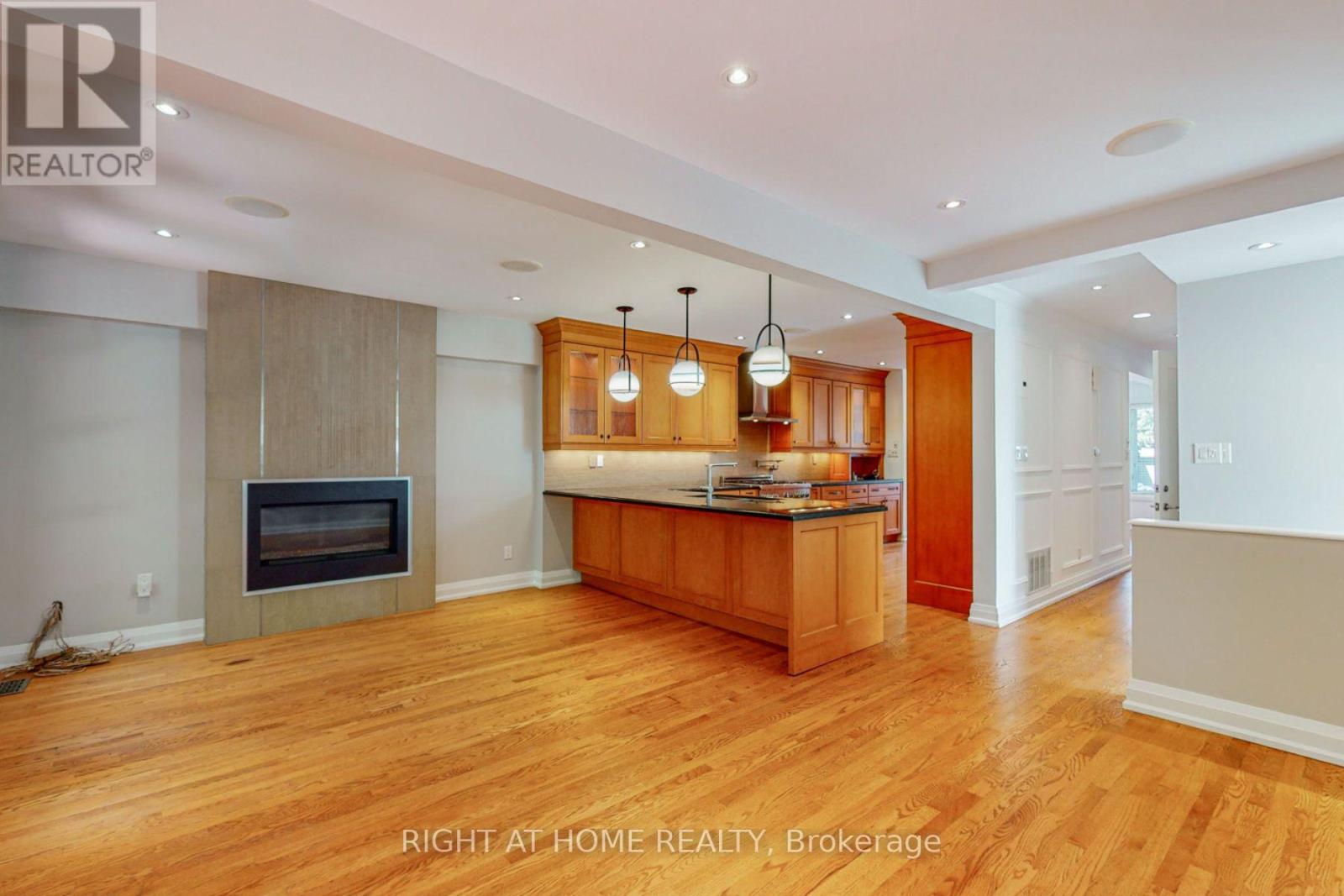 183 Cameron Avenue, Toronto, Ontario  M2N 1E6 - Photo 7 - C13712526