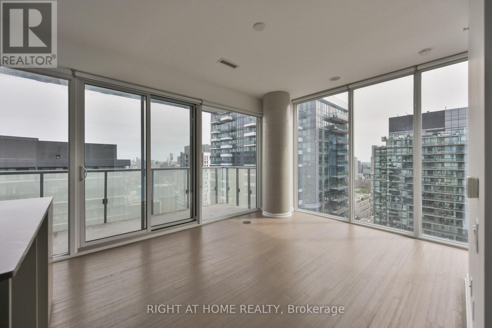 3903 - 101 Peter Street, Toronto, Ontario  M5V 2G9 - Photo 4 - C13712528
