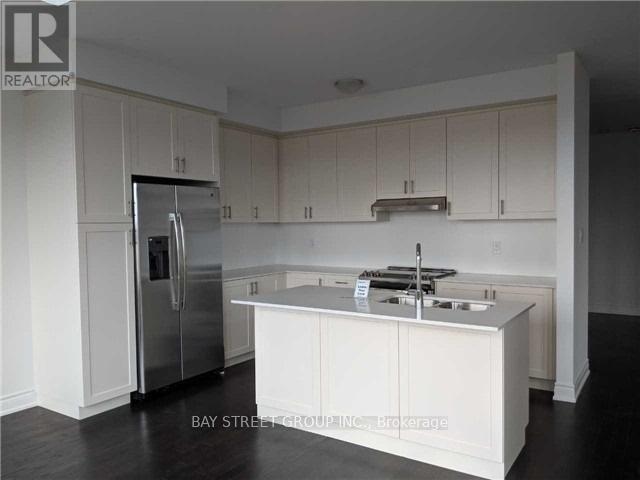 32 Holland Vista Street, East Gwillimbury, Ontario  L9N 0T2 - Photo 4 - N13712510