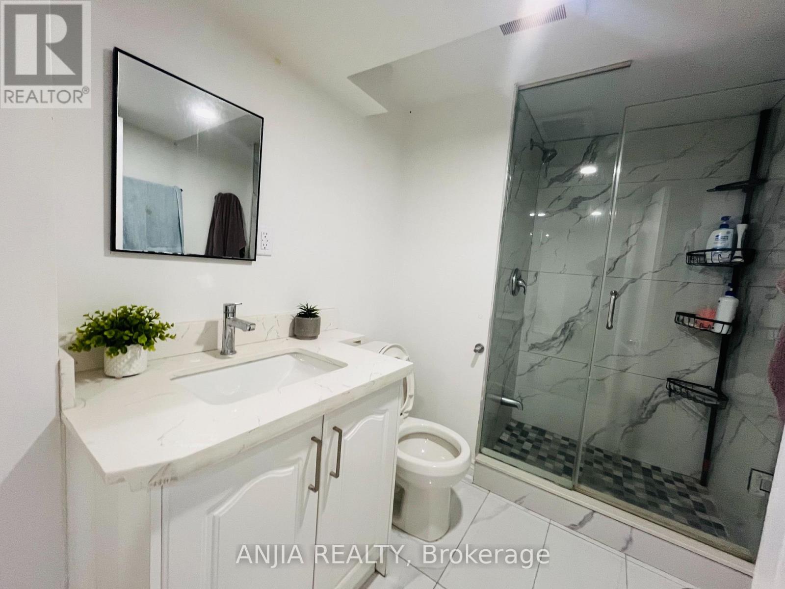77 Nash Drive, Toronto, Ontario  M3M 2L6 - Photo 16 - W13712514