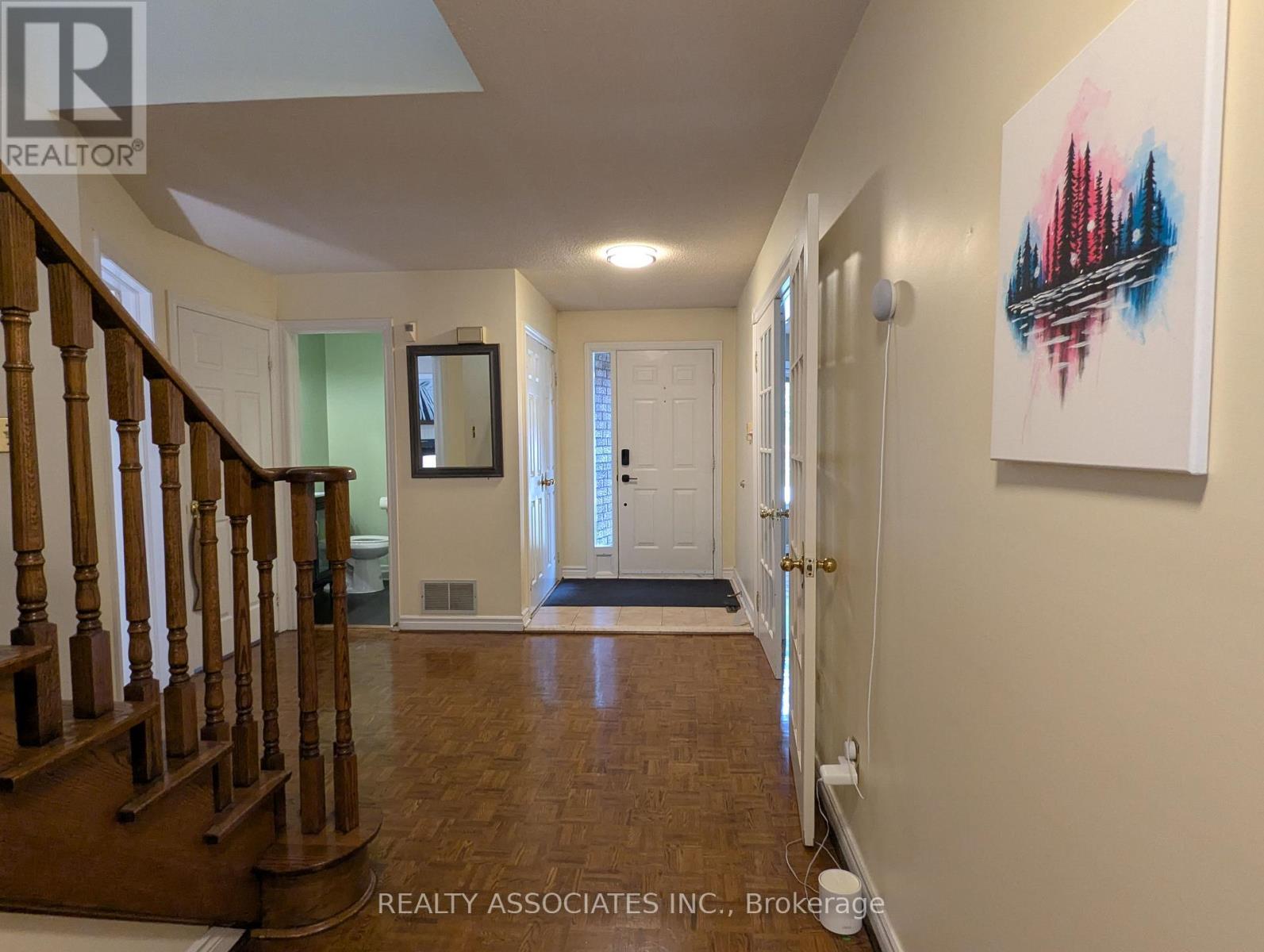 3279 Charlebrook Court, Mississauga, Ontario  L5L 5B4 - Photo 3 - W13709004