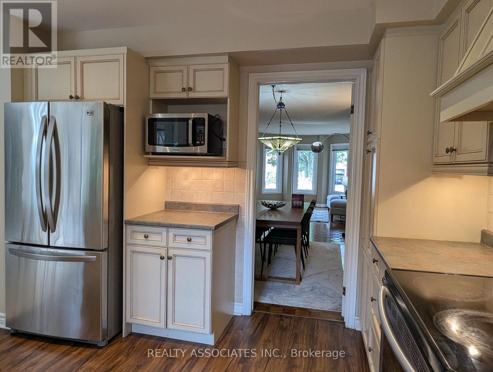 3279 Charlebrook Court, Mississauga, Ontario  L5L 5B4 - Photo 24 - W13709004