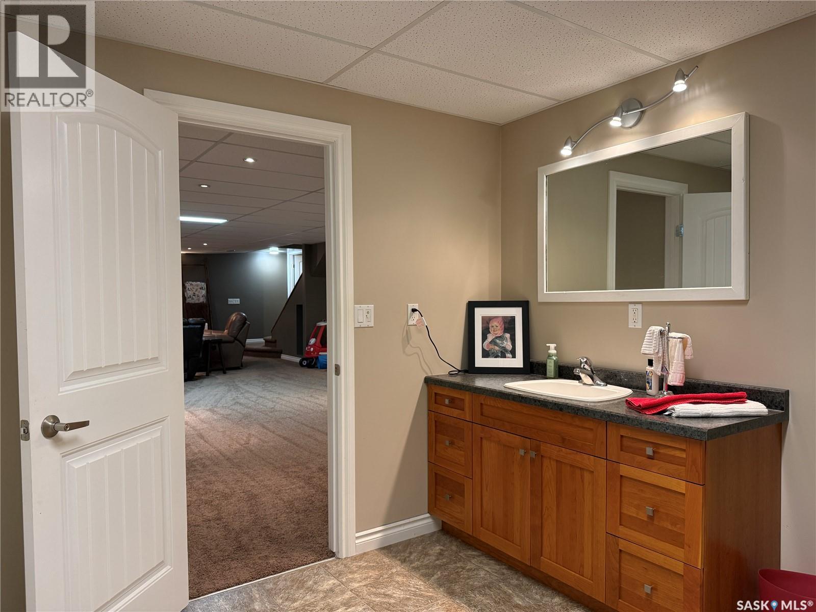 630 Saskatchewan Street, Central Butte, Saskatchewan  S0H 0T0 - Photo 73 - SK046535