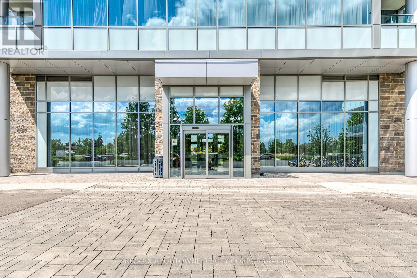 1709 - 4675 Metcalfe Avenue, Mississauga, Ontario L5M 0Z8 - Photo 4 - W13712536