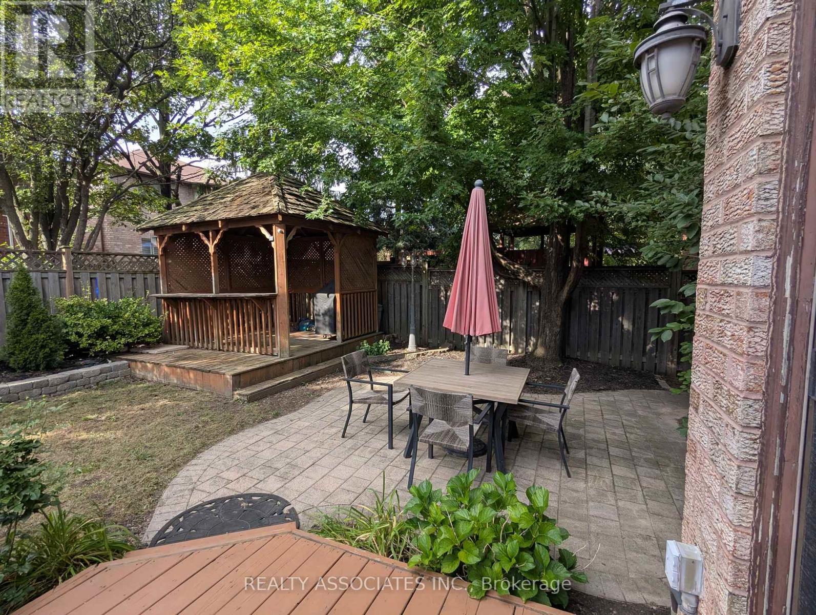 3279 Charlebrook Court, Mississauga, Ontario  L5L 5B4 - Photo 40 - W13709004