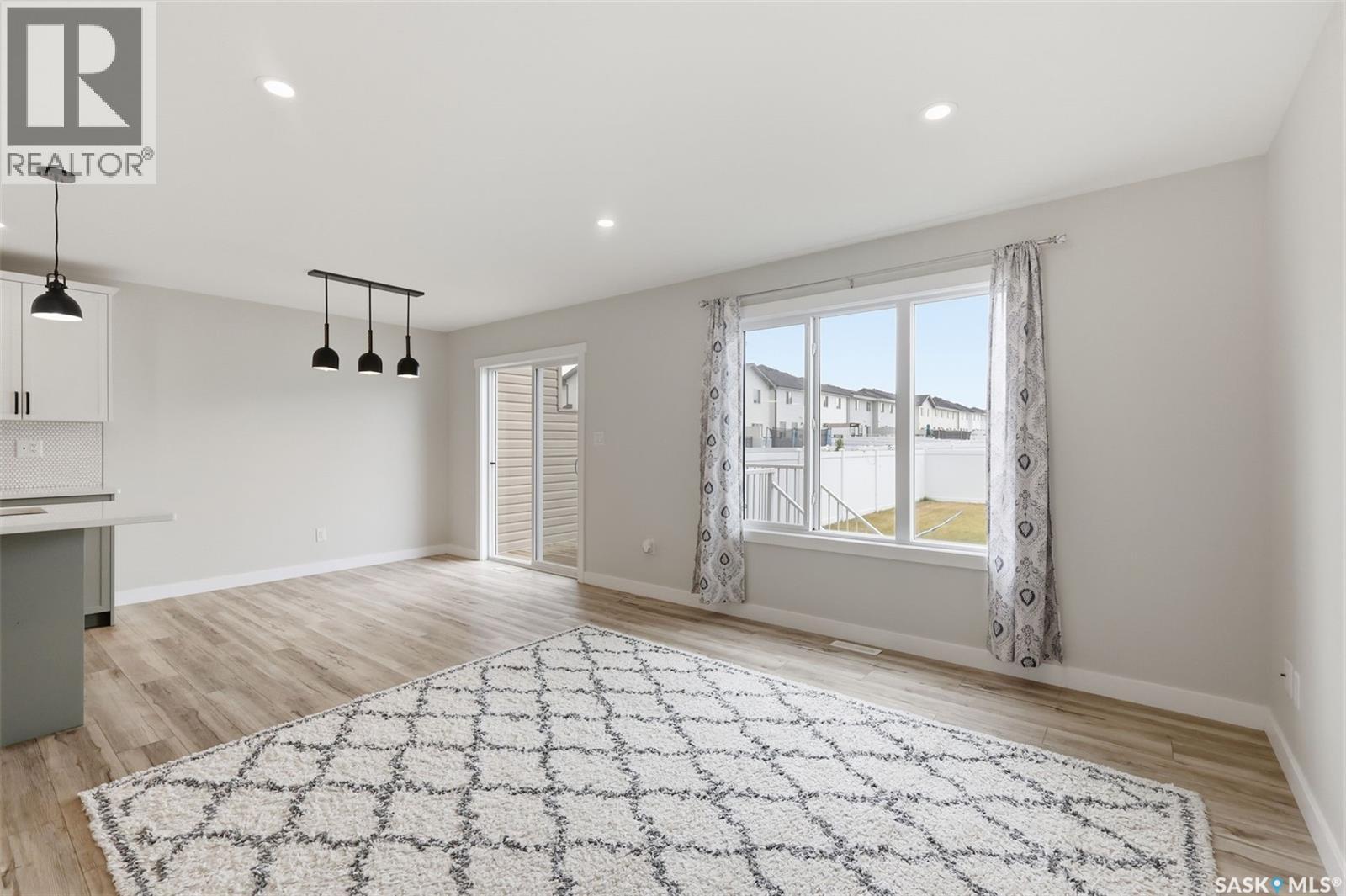 713 Brighton Boulevard, Saskatoon, Saskatchewan  S7V 1P3 - Photo 12 - SK046528