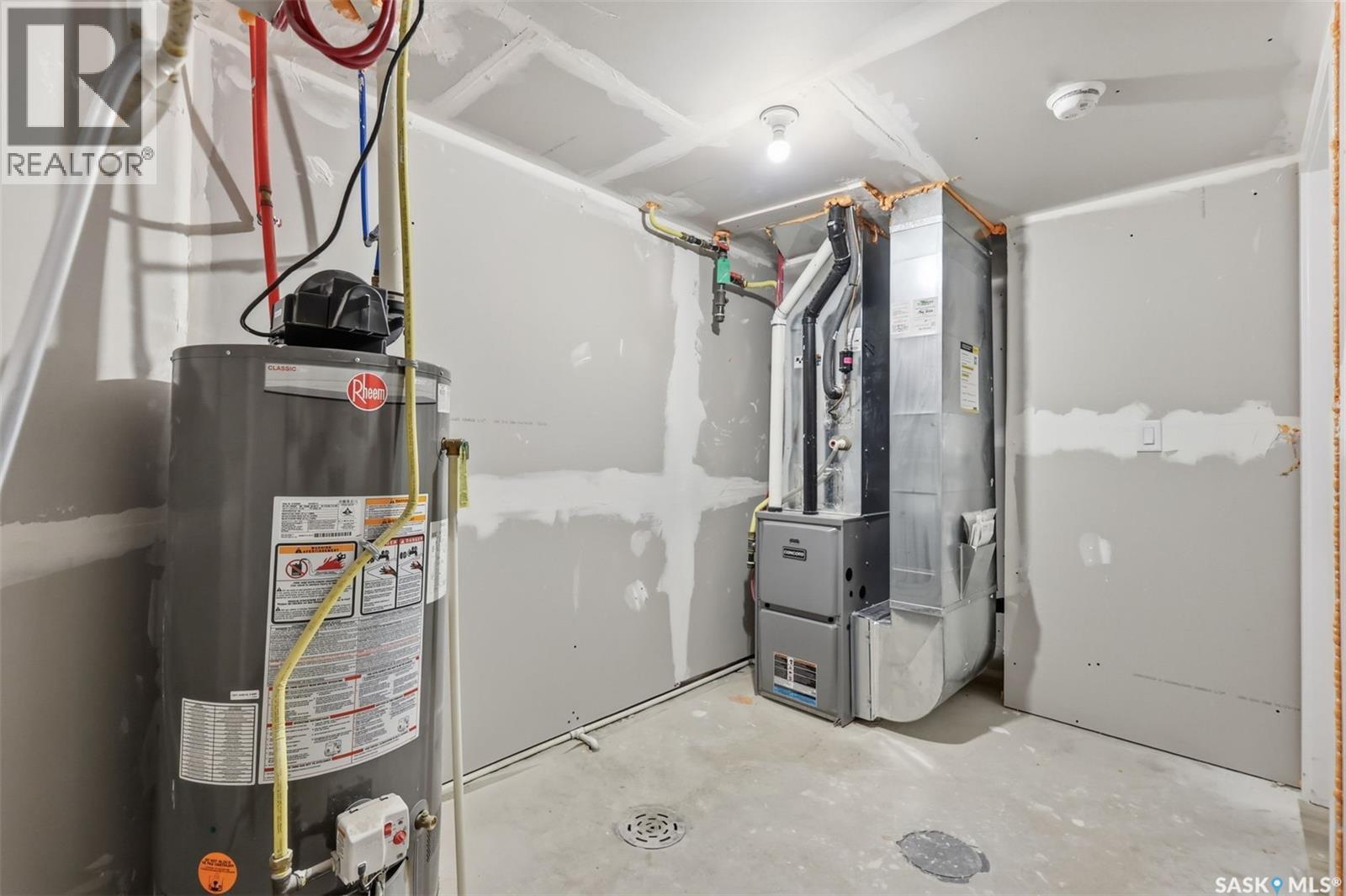 713 Brighton Boulevard, Saskatoon, Saskatchewan  S7V 1P3 - Photo 38 - SK046528