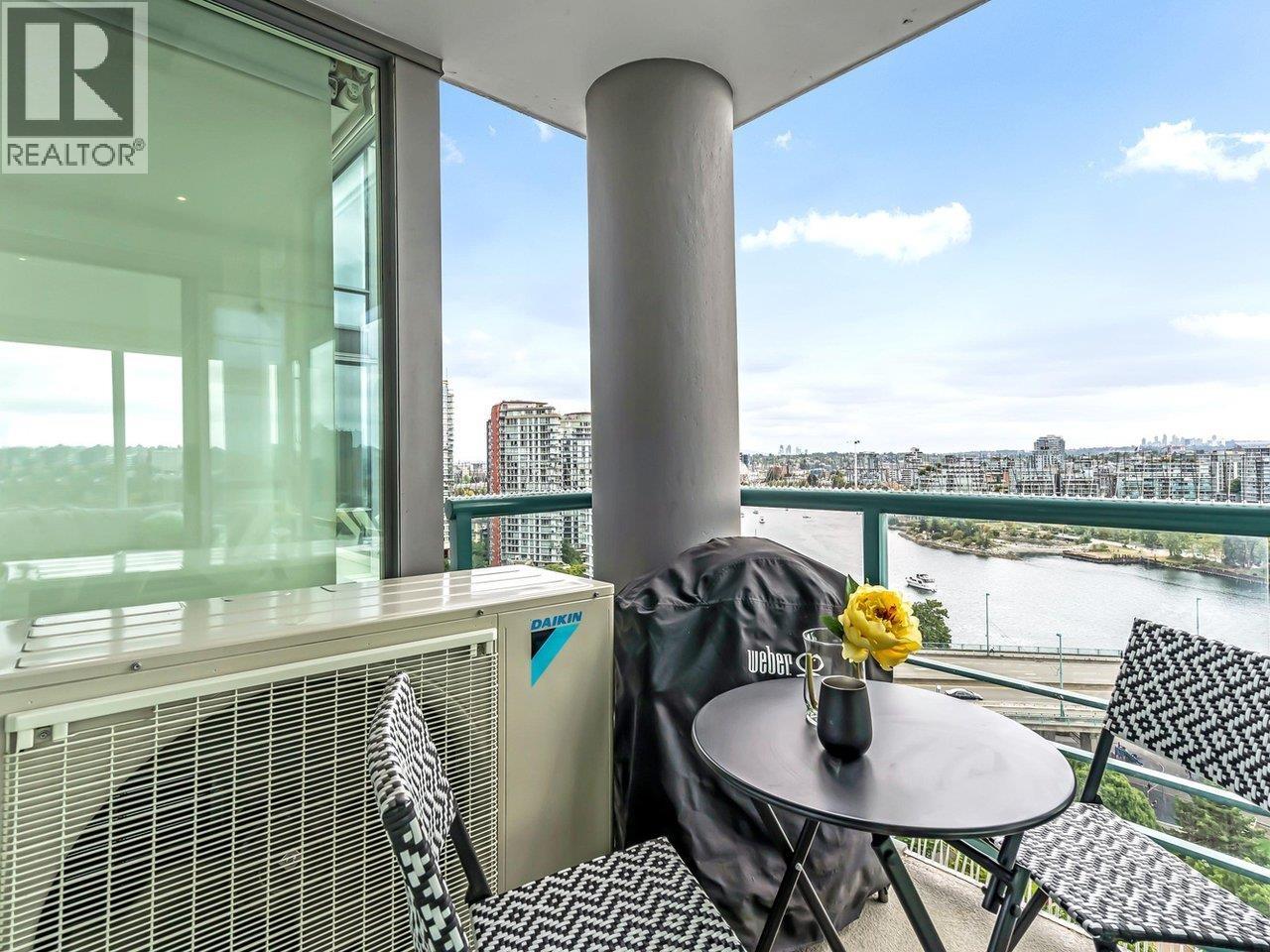 2105 1033 Marinaside Crescent, Vancouver, British Columbia  V6Z 3A3 - Photo 9 - R3158757