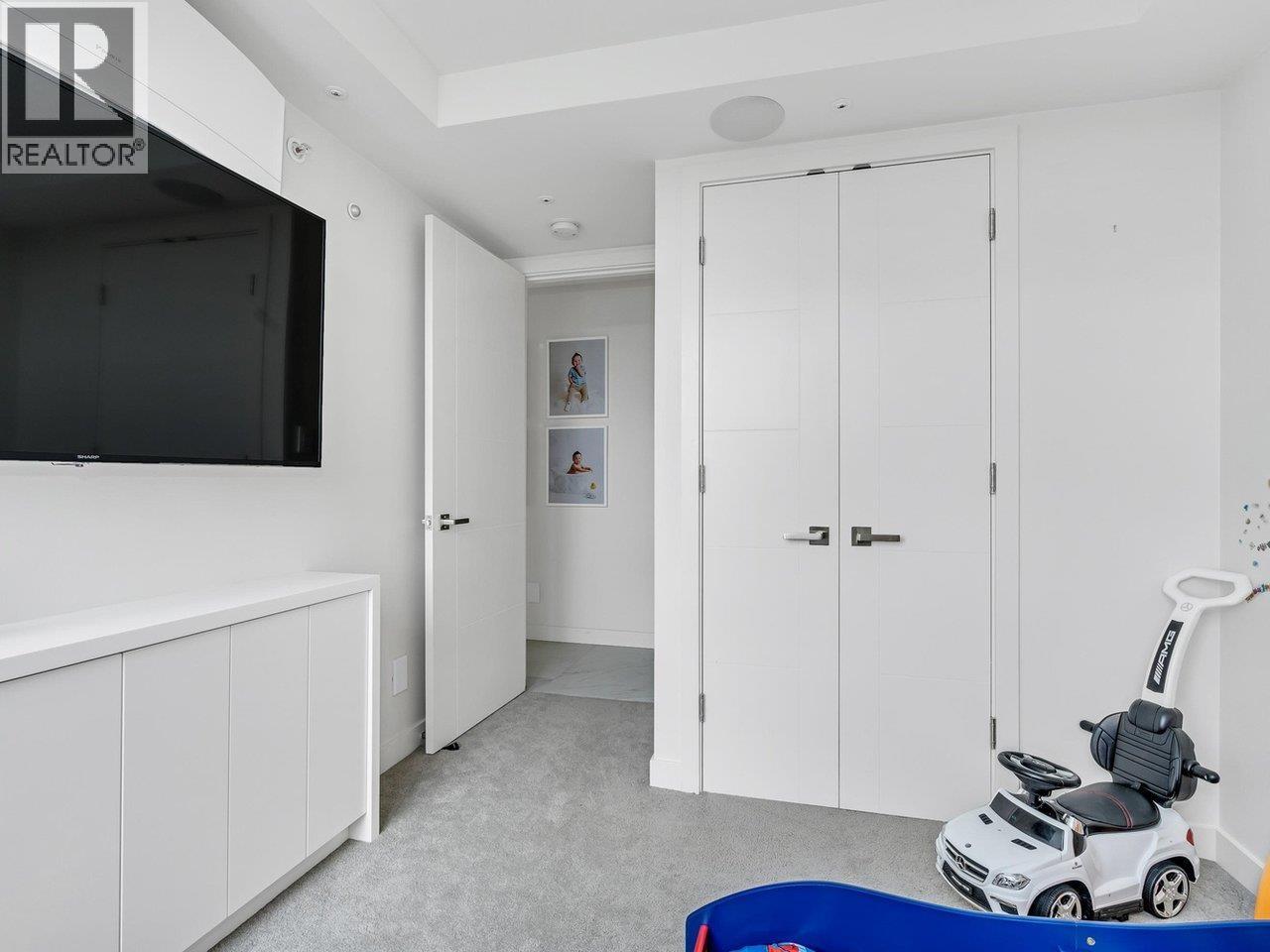 2105 1033 Marinaside Crescent, Vancouver, British Columbia  V6Z 3A3 - Photo 25 - R3158757