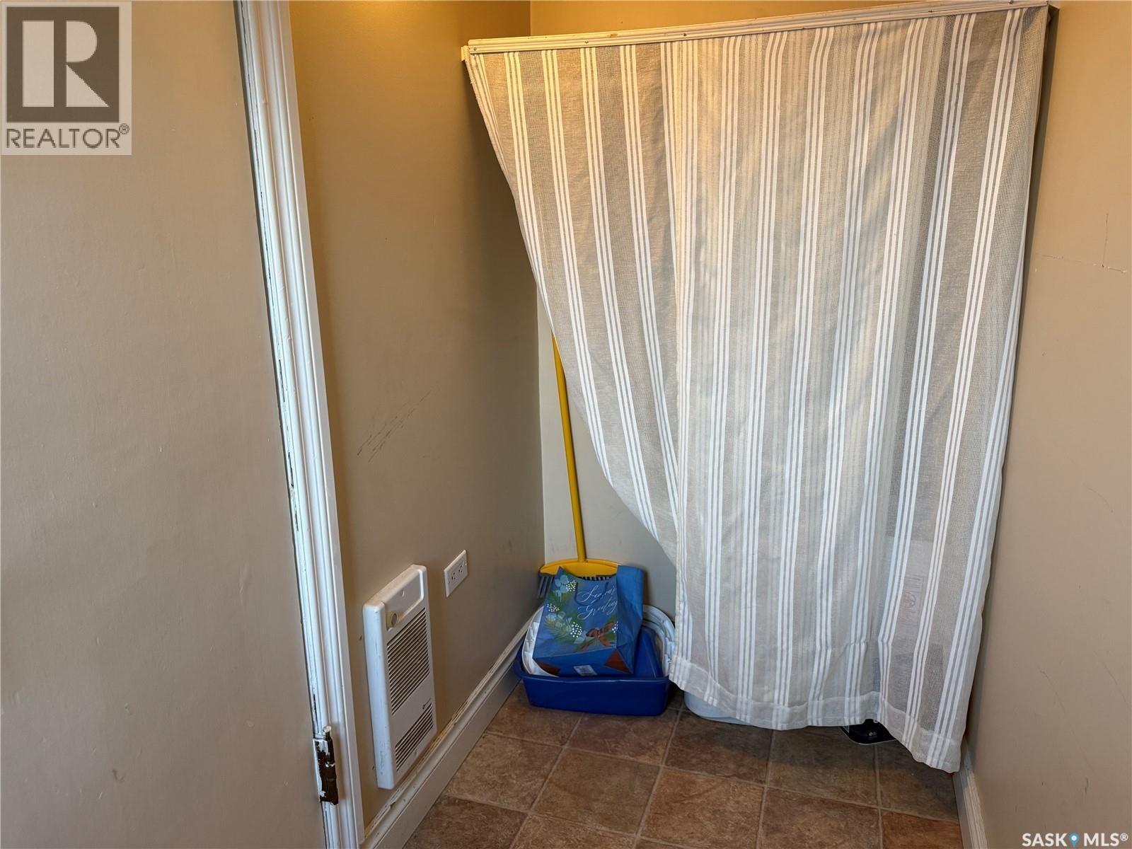 71 Ross Street W, Moose Jaw, Saskatchewan  S6H 2M2 - Photo 27 - SK046661