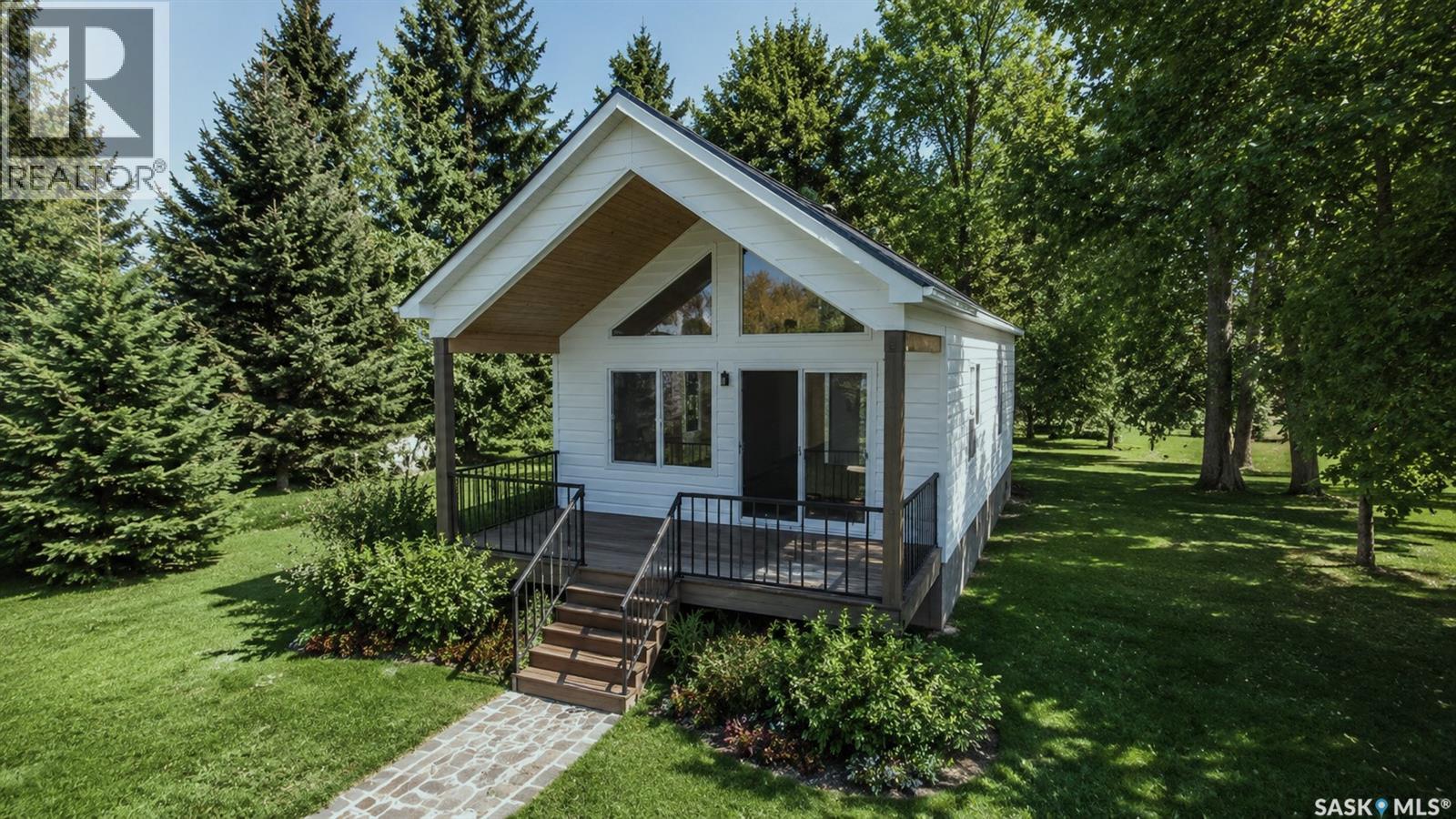 27 Sandy Road, Diefenbaker Lake, Saskatchewan  S0L 2E0 - Photo 1 - SK046338