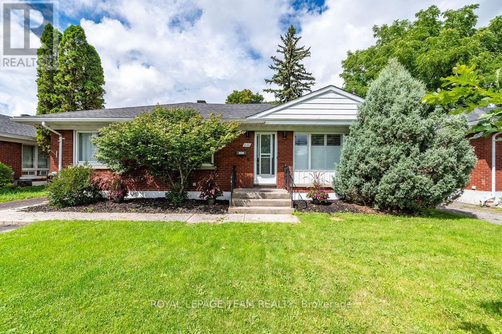 2141 BELAIR DRIVE, Ottawa, Ontario