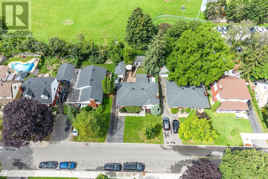 2141 Belair Drive, Ottawa, Ontario  K2C 0X2 - Photo 2 - X13712556