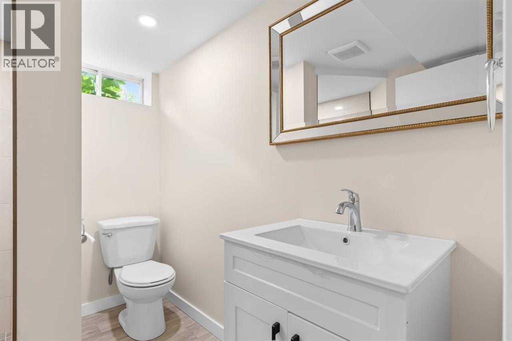 2007 Cottonwood Crescent SE, Calgary, Alberta T2B 1B9 - Photo 21 - A2337922