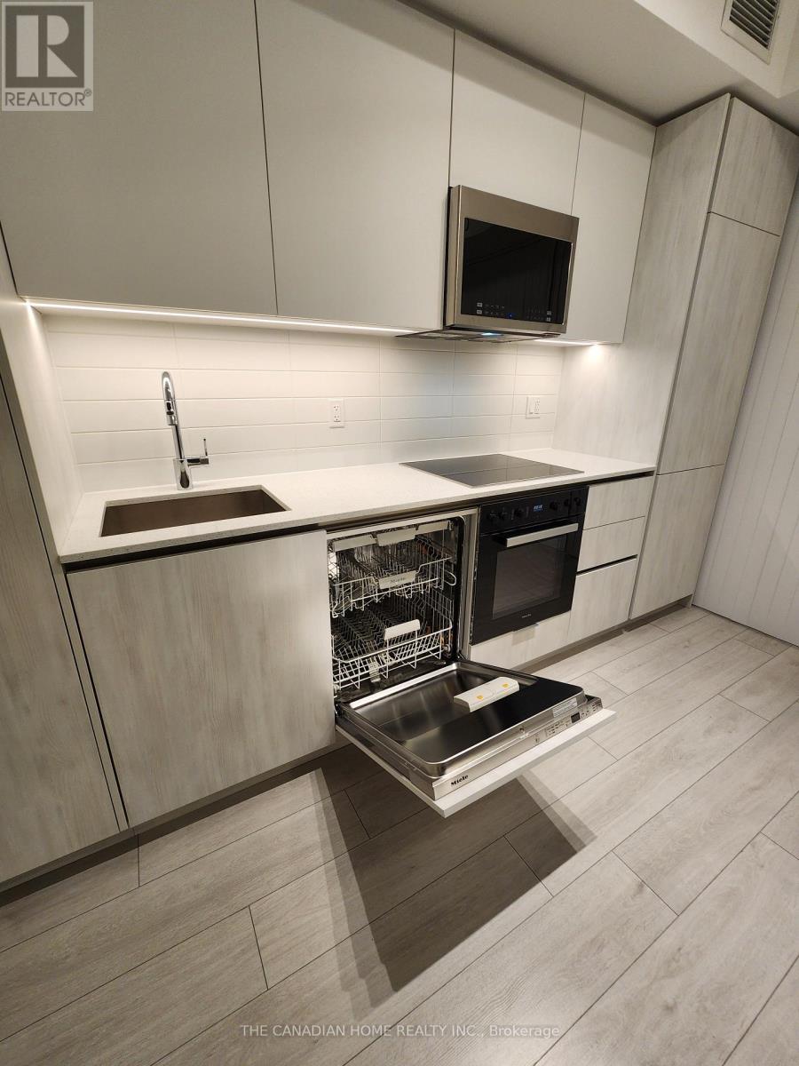 1925 - 400 King Street, Toronto, Ontario  M5V 1K2 - Photo 14 - C13712558