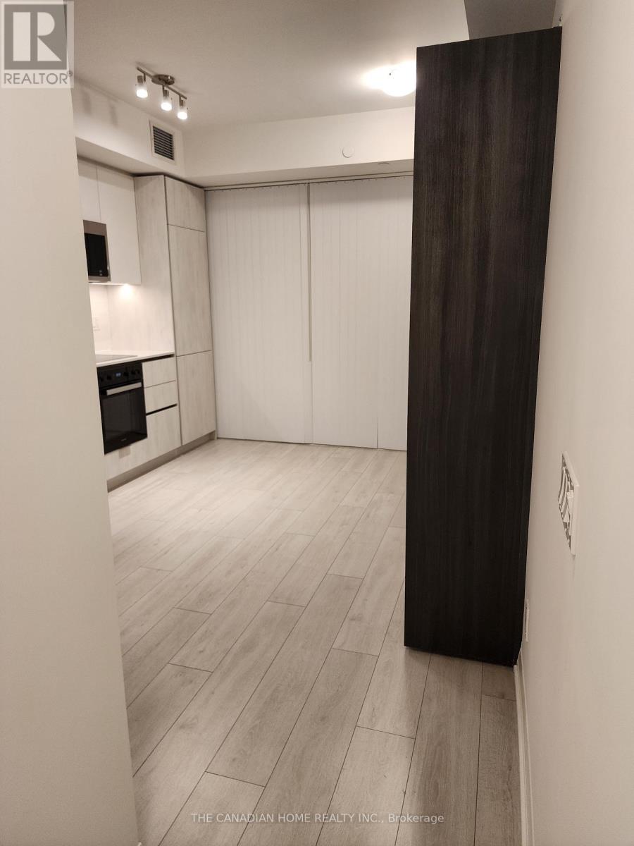 1925 - 400 King Street, Toronto, Ontario  M5V 1K2 - Photo 5 - C13712558
