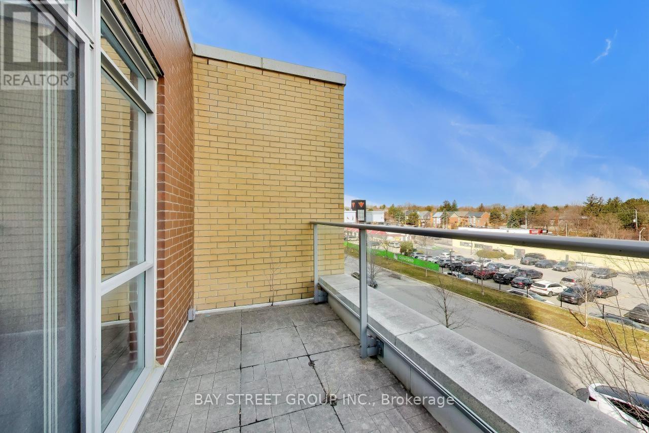 Th07 - 25 Singer Court, Toronto, Ontario  M2K 0B3 - Photo 13 - C13712580