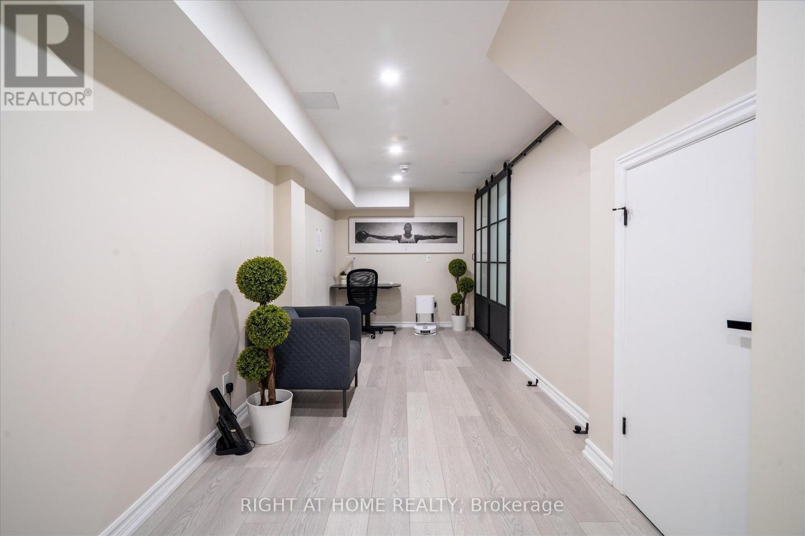 40 Stannardville Drive, Ajax, Ontario  L1T 0N9 - Photo 2 - E13712568