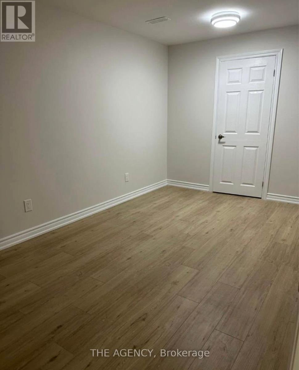 2407 Hibiscus Drive, Pickering, Ontario  L1X 0H2 - Photo 6 - E13712570