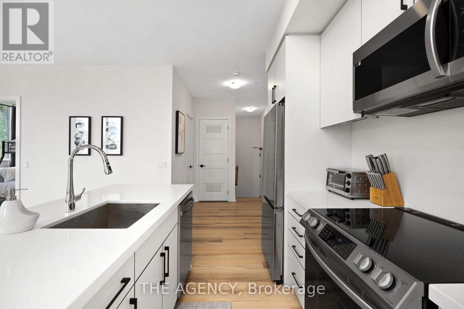 G36 - 415 Sea Ray Avenue, Innisfil, Ontario  L9S 0R5 - Photo 6 - N13712566