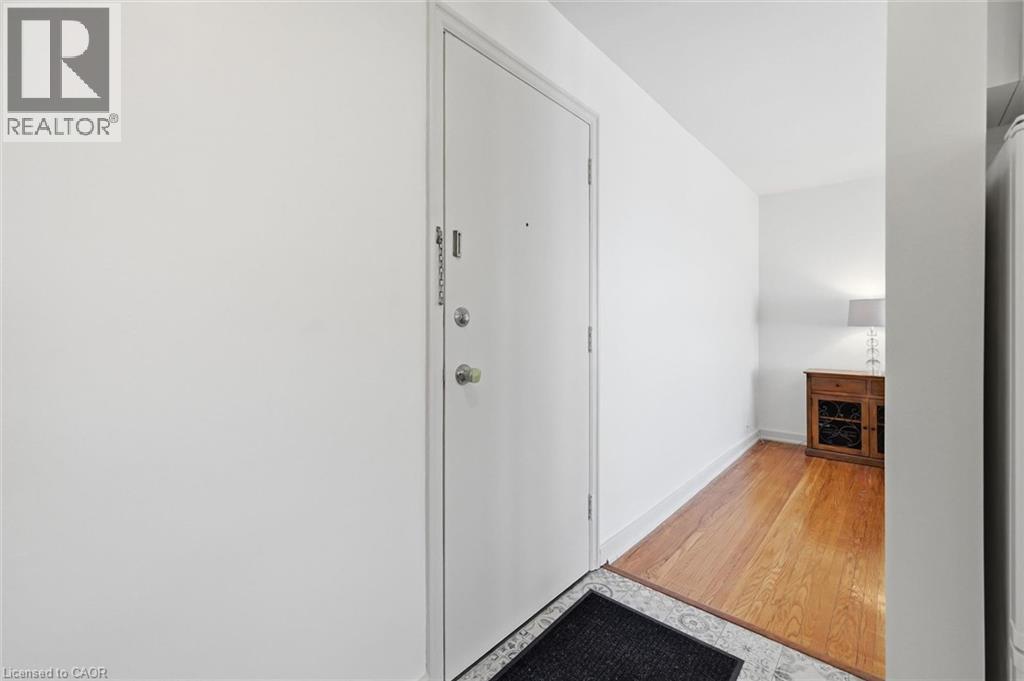 137 Emerald Street S Unit# 28, Hamilton, Ontario  L8N 2V4 - Photo 4 - 40830856