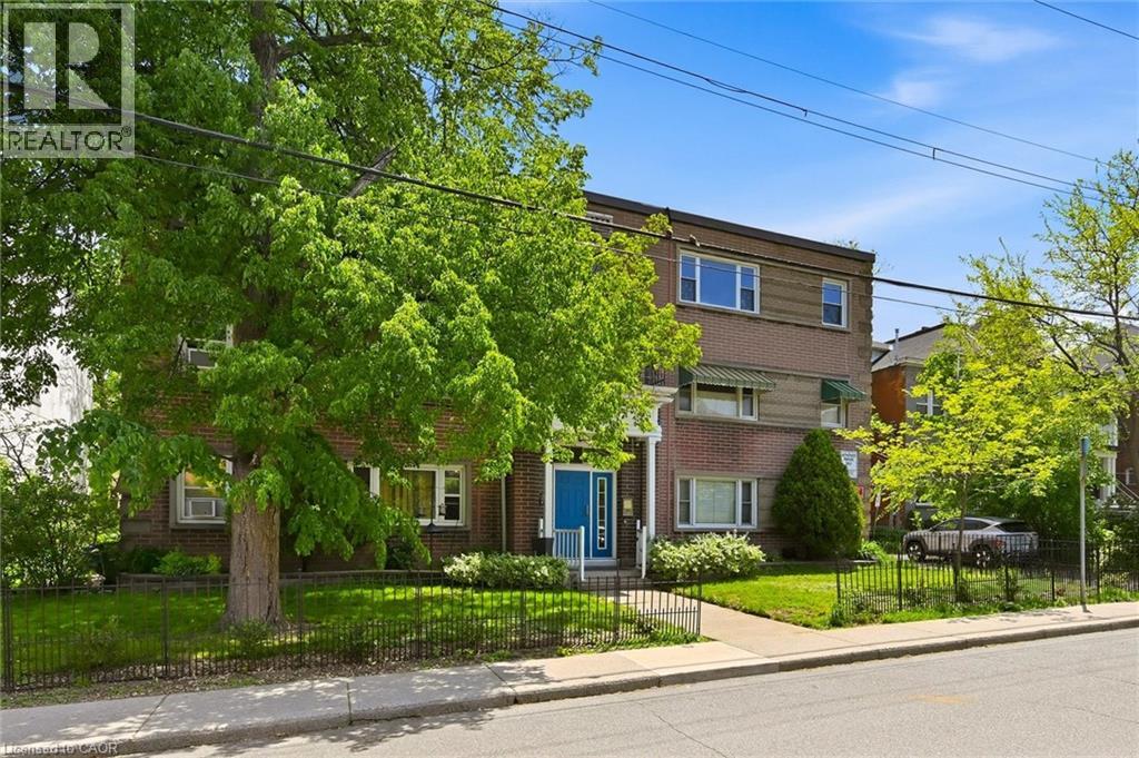 137 Emerald Street S Unit# 28, Hamilton, Ontario  L8N 2V4 - Photo 3 - 40830856