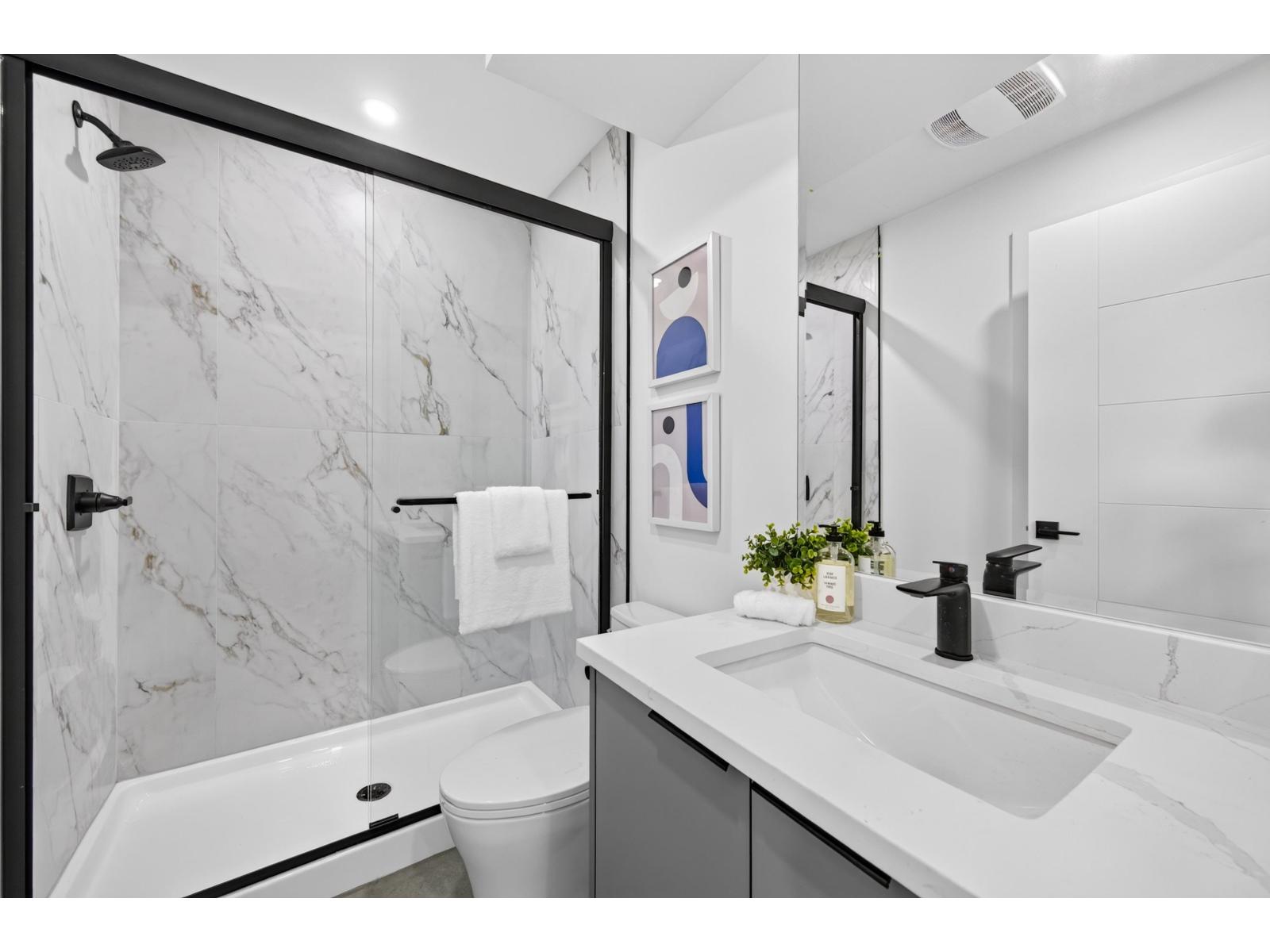 102 15871 111a Avenue, Surrey, British Columbia  V4N 5B4 - Photo 37 - R3157834