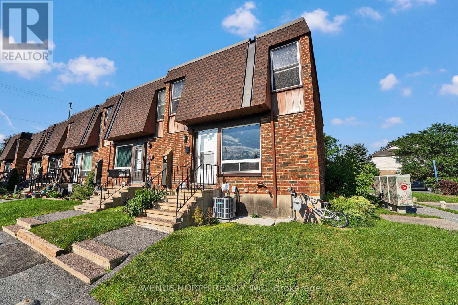41 - 3520 Downpatrick Road, Ottawa, Ontario  K1V 8T4 - Photo 2 - X13712638