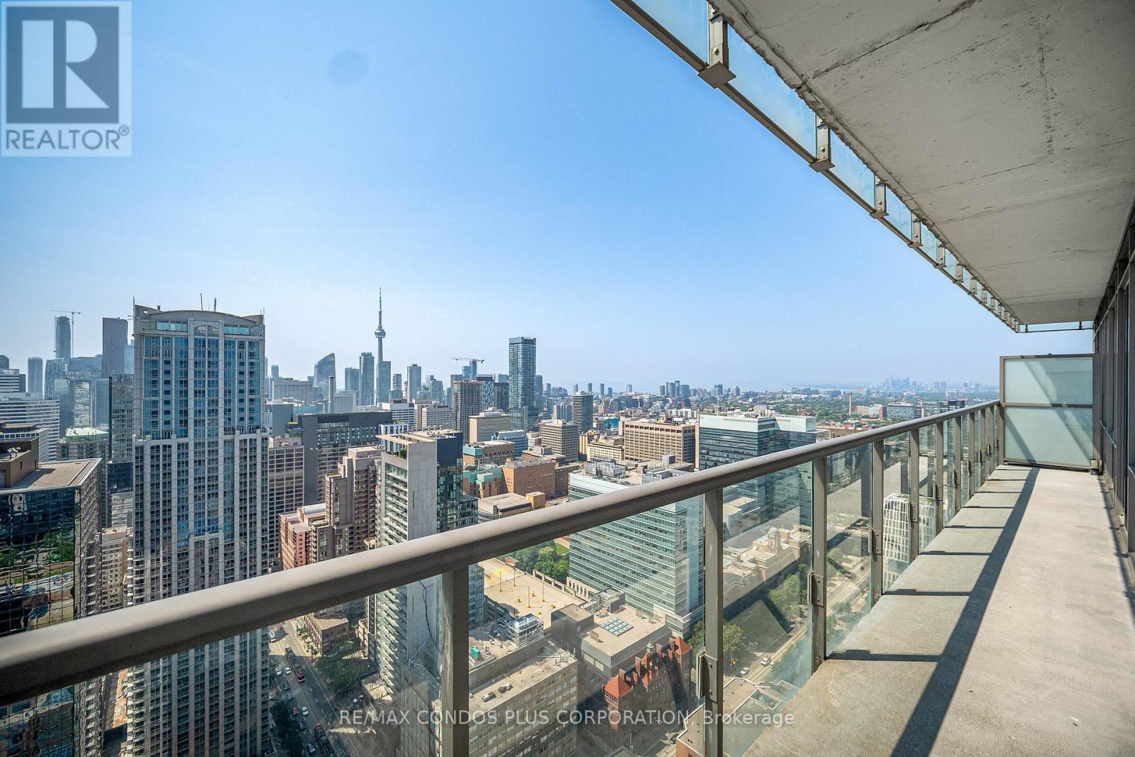 4404 - 38 Grenville Street, Toronto, Ontario  M4Y 1A5 - Photo 12 - C13712624