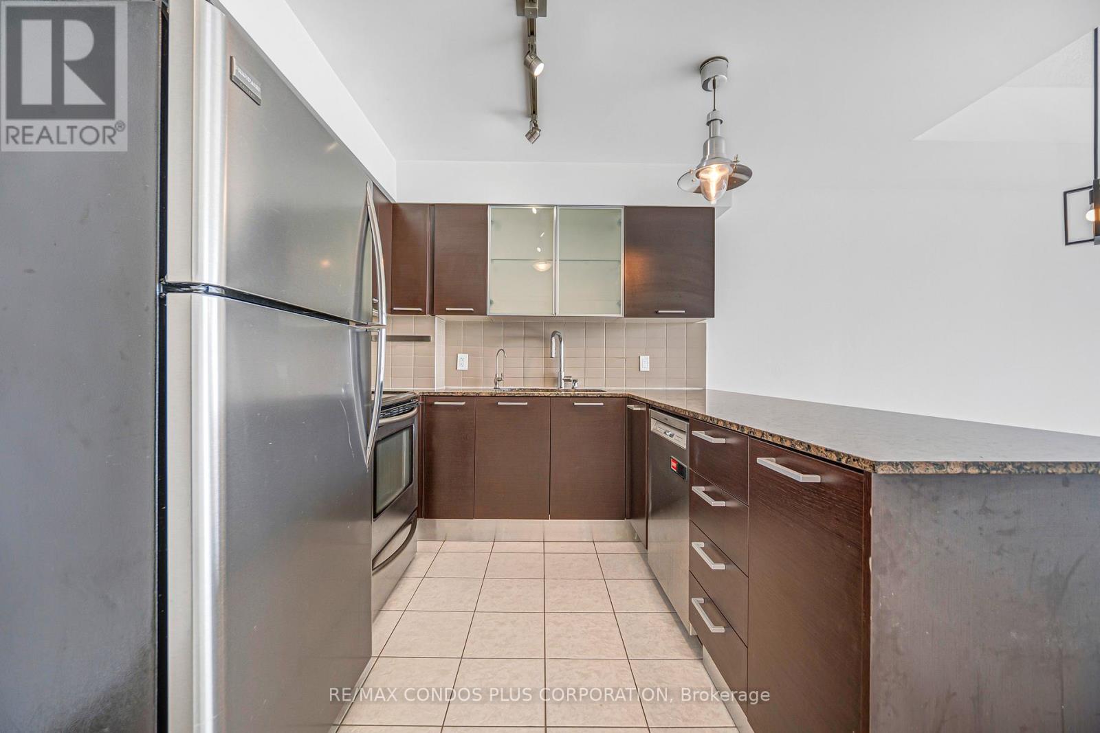 4404 - 38 Grenville Street, Toronto, Ontario  M4Y 1A5 - Photo 20 - C13712624