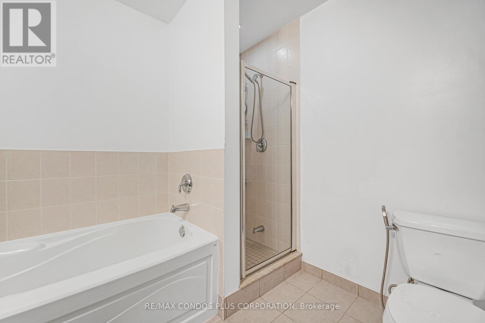 4404 - 38 Grenville Street, Toronto, Ontario  M4Y 1A5 - Photo 39 - C13712624