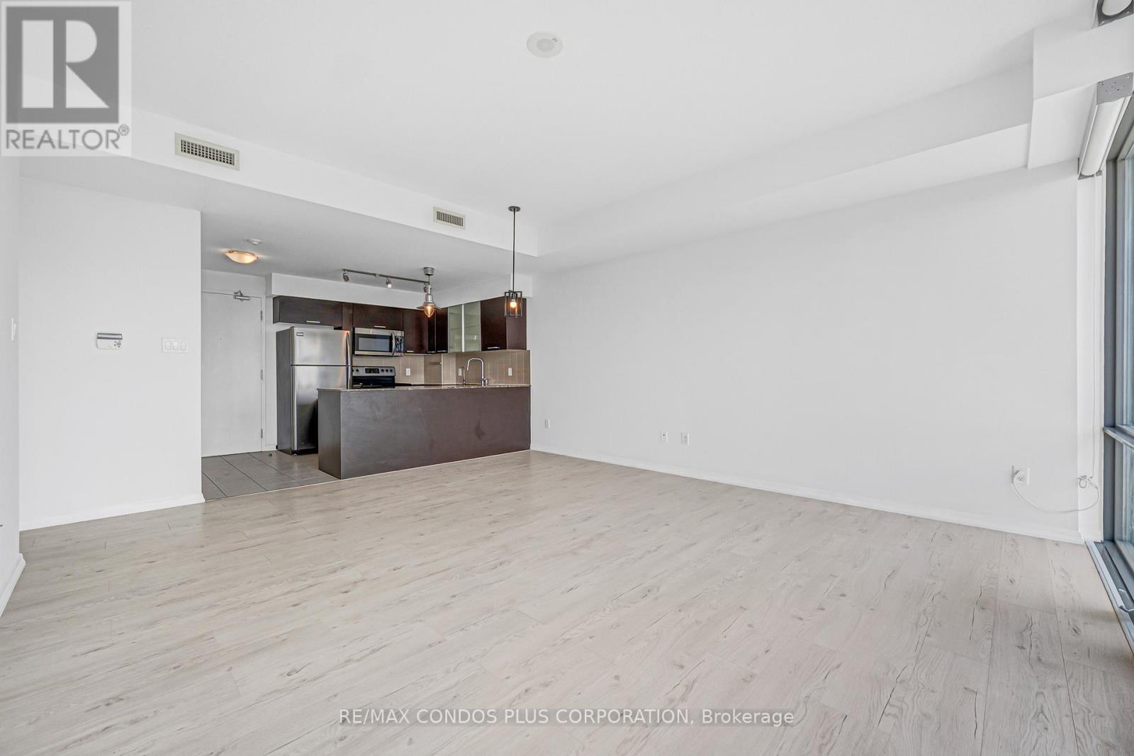 4404 - 38 Grenville Street, Toronto, Ontario  M4Y 1A5 - Photo 6 - C13712624