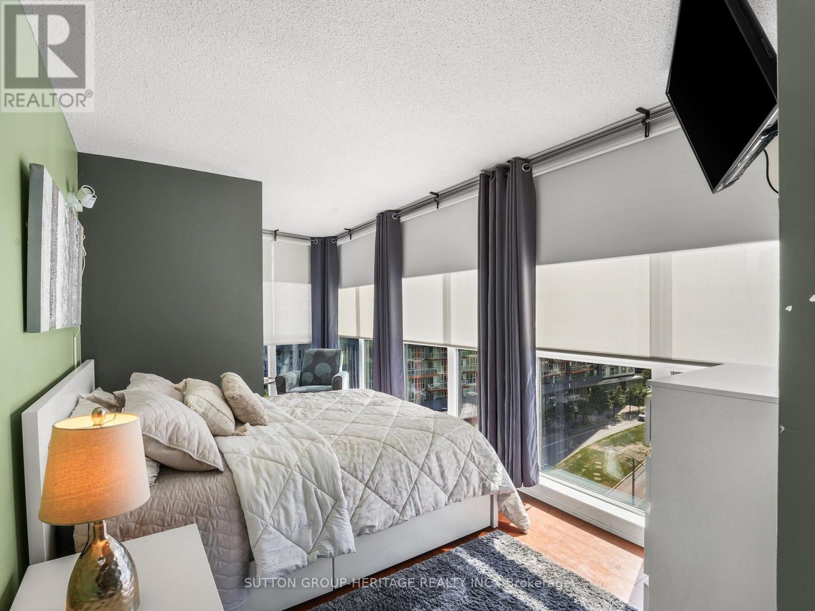 803 - 151 Dan Leckie Way, Toronto, Ontario  M5V 4B2 - Photo 36 - C13712626