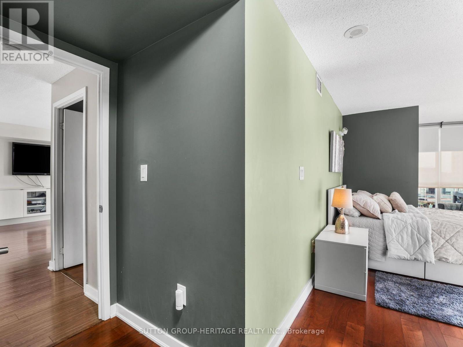 803 - 151 Dan Leckie Way, Toronto, Ontario  M5V 4B2 - Photo 37 - C13712626