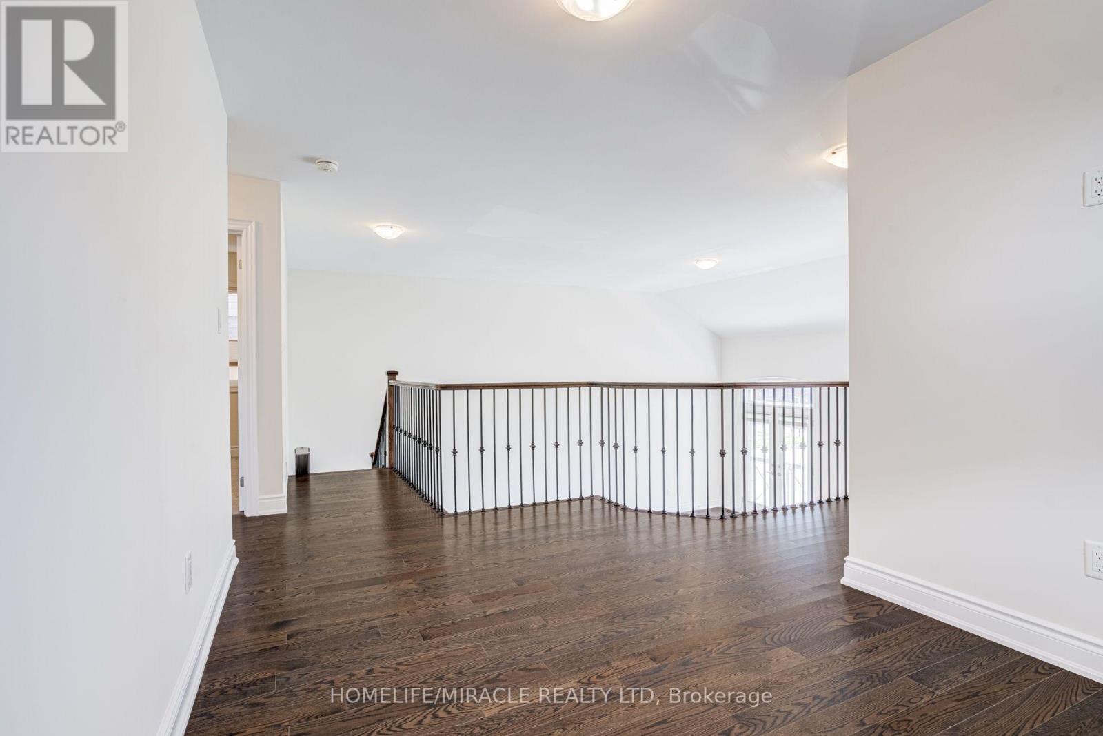 25 Lorne Thomas Place, New Tecumseth, Ontario L9R 0T8 - Photo 33 - N13712598