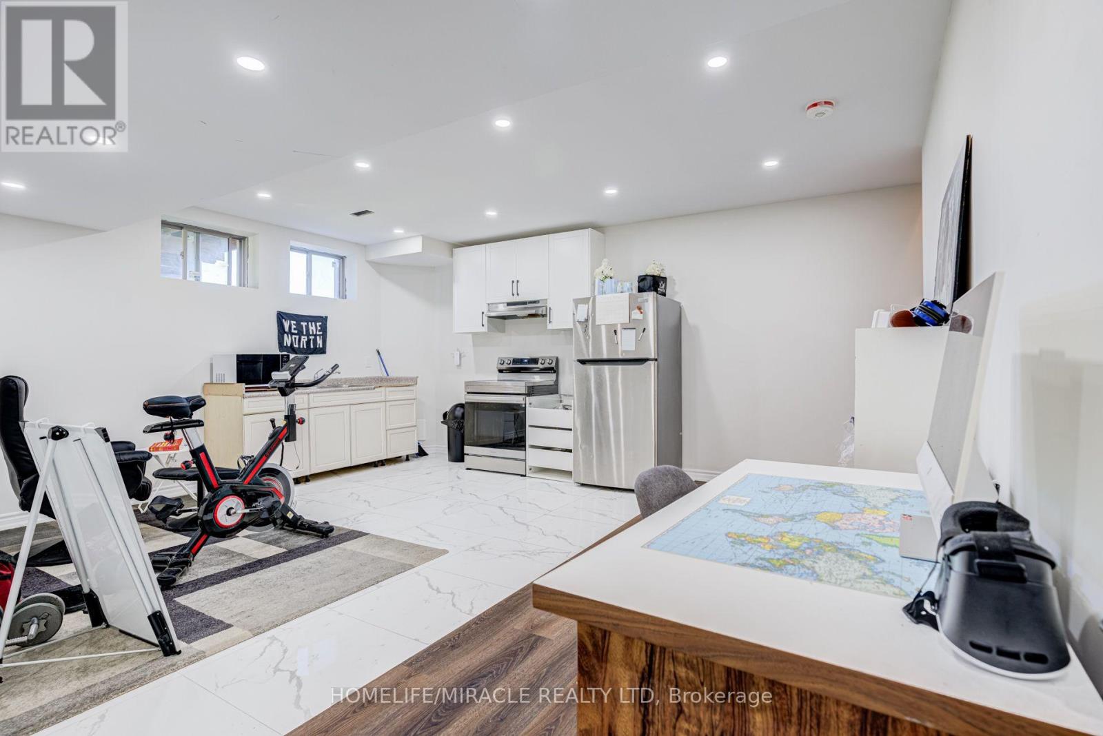 25 Lorne Thomas Place, New Tecumseth, Ontario L9R 0T8 - Photo 39 - N13712598
