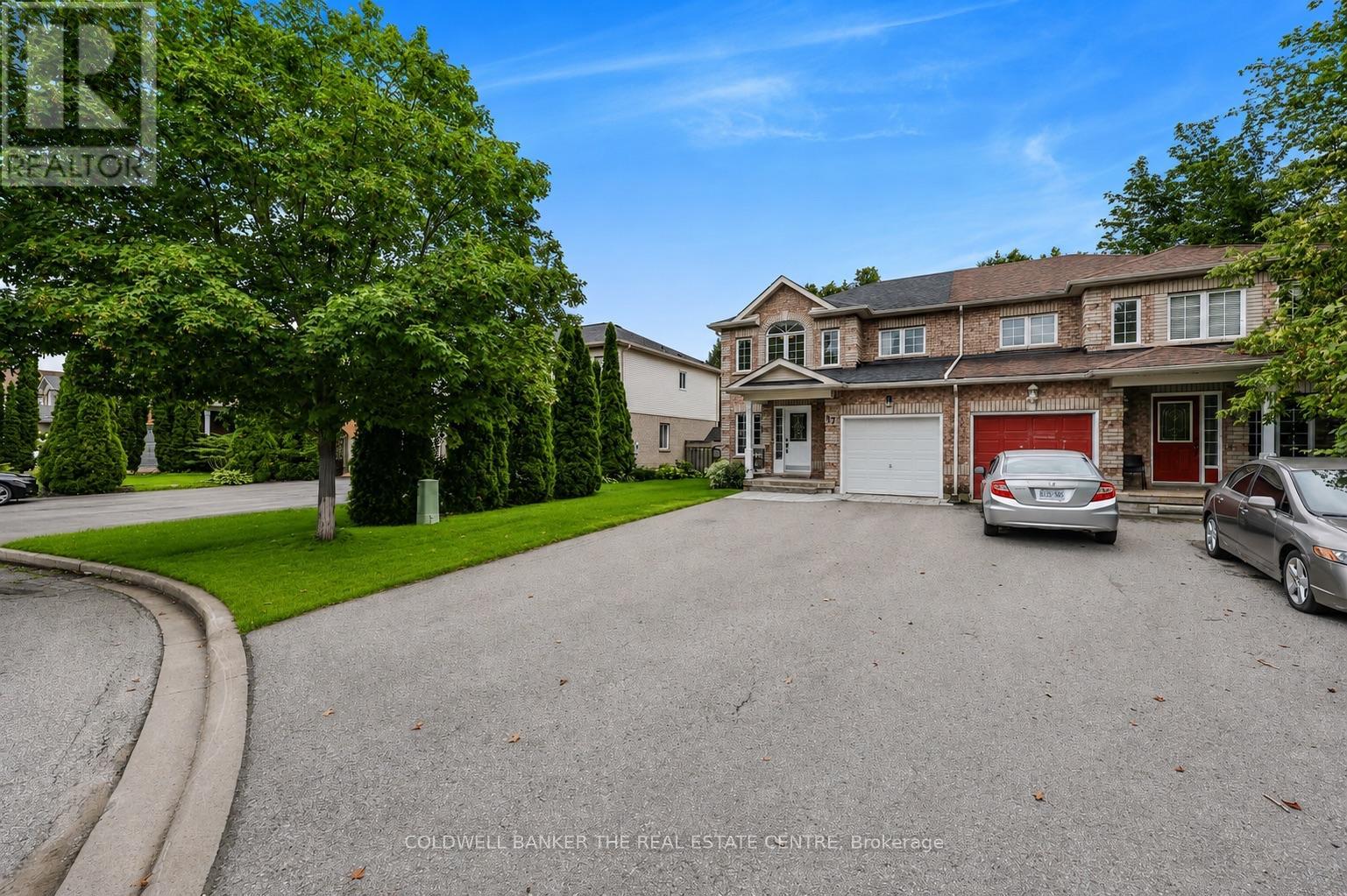 37 Rainbow Court, Georgina, Ontario  L4P 3Z6 - Photo 2 - N13712600