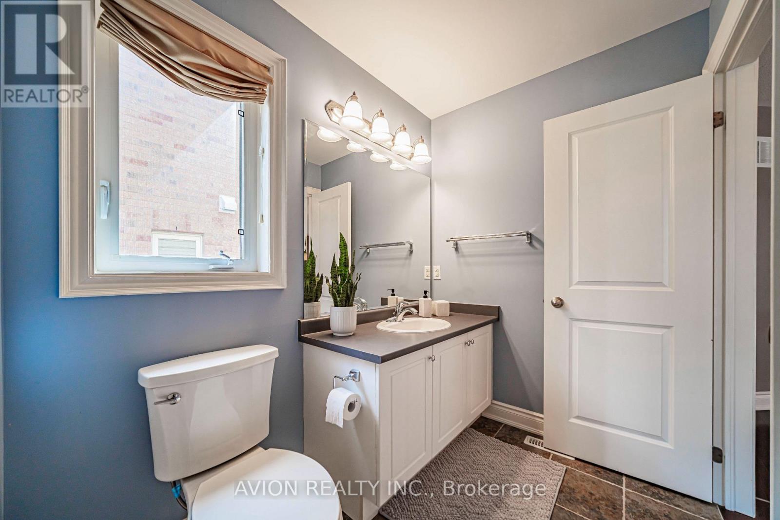 46 Rogers Trail, Bradford West Gwillimbury, Ontario  L3Z 0G5 - Photo 33 - N13712610