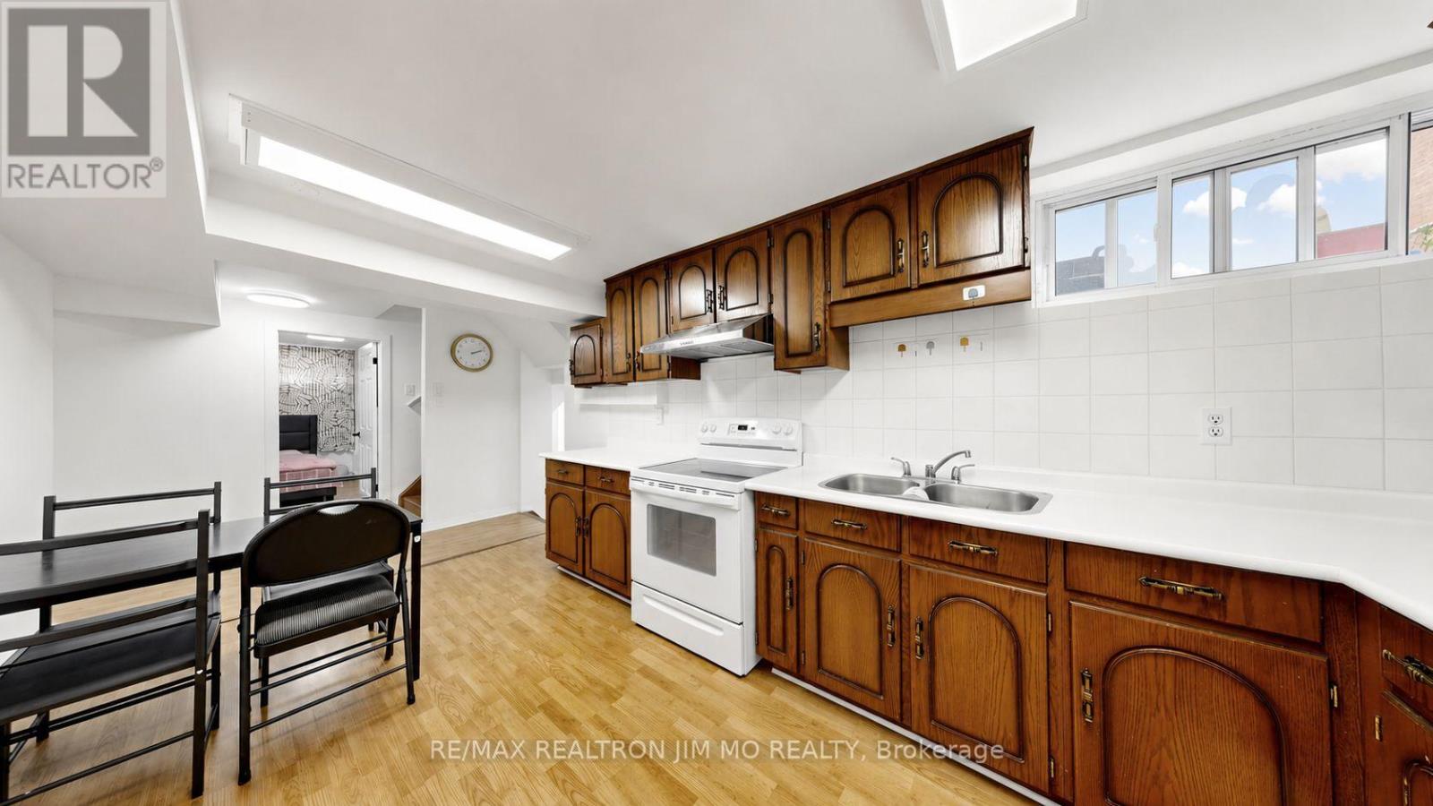 211 Risebrough Circuit, Markham, Ontario  L3R 3J1 - Photo 30 - N13712646