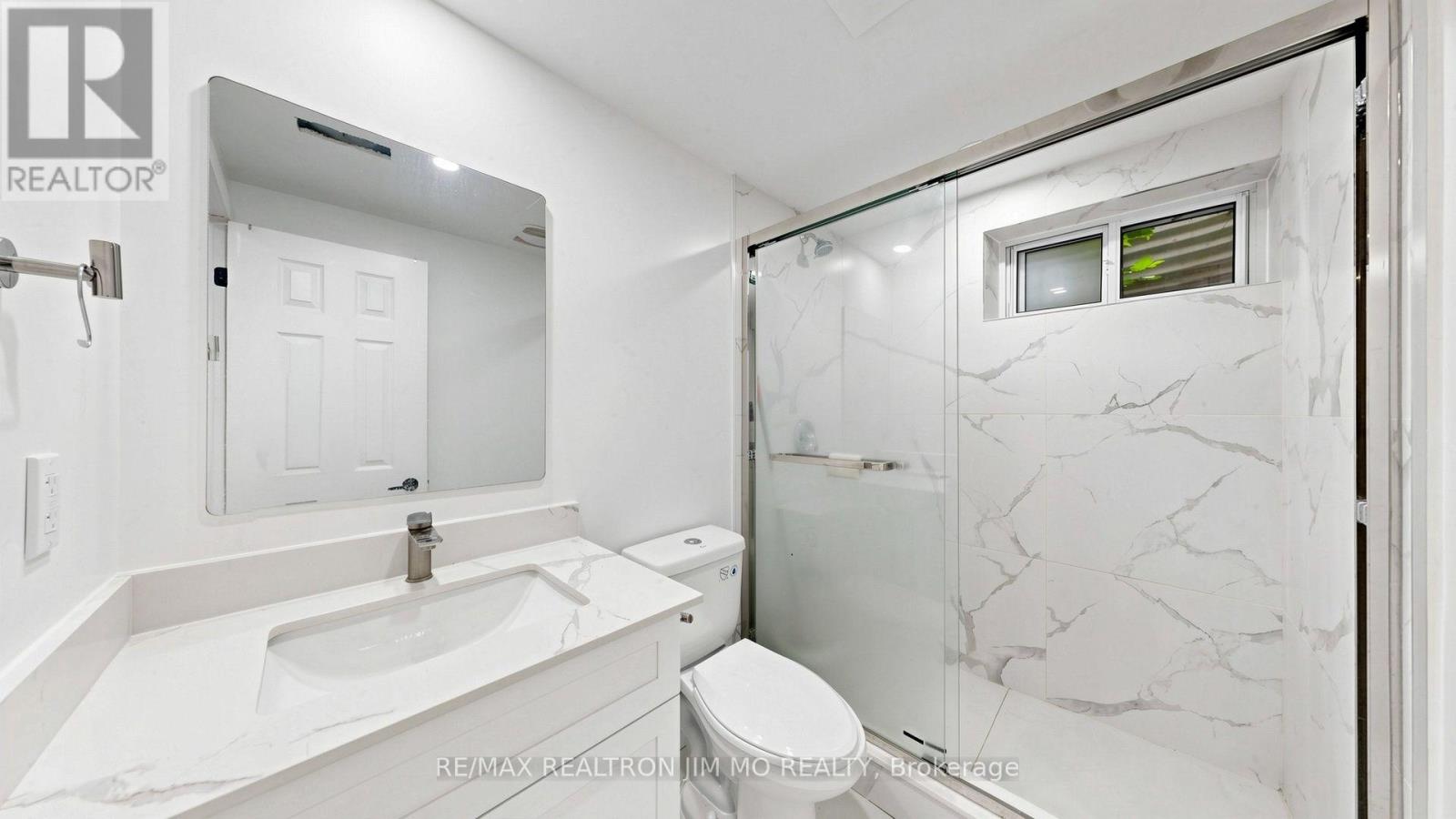 211 Risebrough Circuit, Markham, Ontario  L3R 3J1 - Photo 35 - N13712646