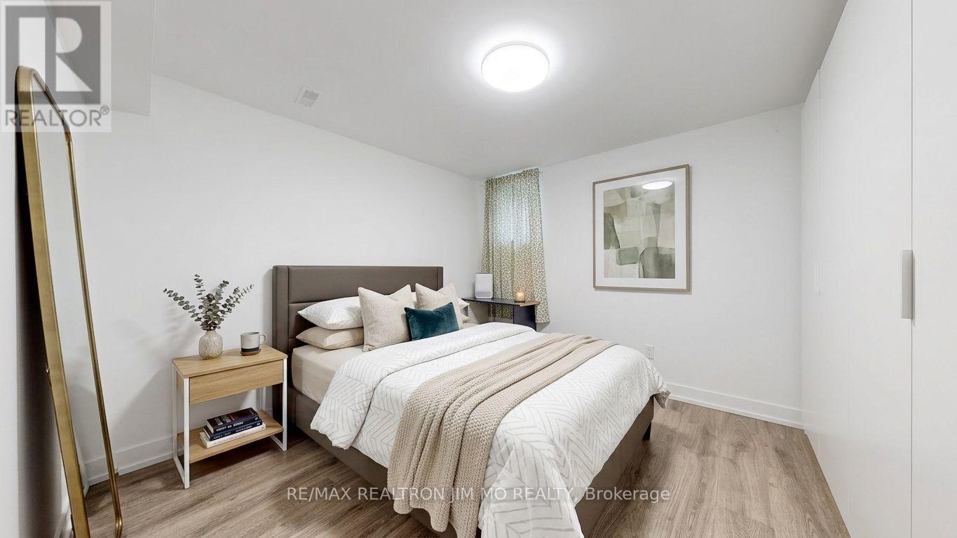 211 Risebrough Circuit, Markham, Ontario  L3R 3J1 - Photo 37 - N13712646